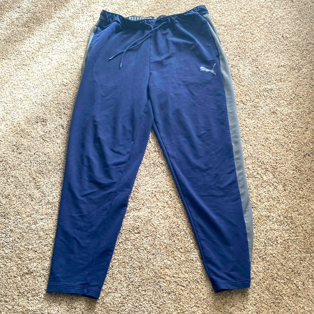 Mens Beater Puma Athletic Sweatpants Large Navy Blue.